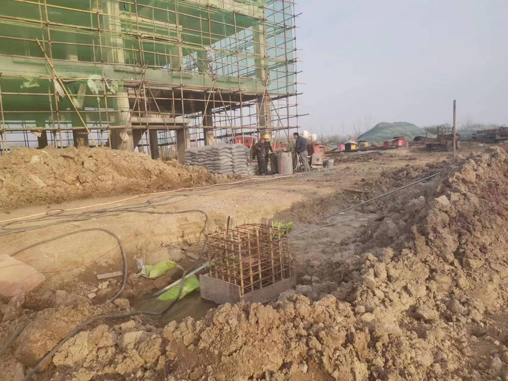 珠晖当桥梁出现裂缝的时候应该及时加固修补